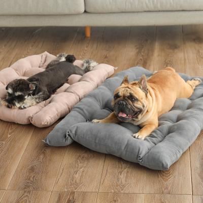 China Animali domestici plush custom made washable unique divan bed breathable cuccia for pets for sale