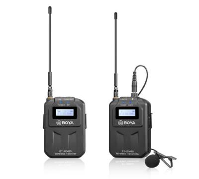 China Wireless Microphone By-wm6s Professional Microphone Boya UHF Microphone with battery in cluded for sale