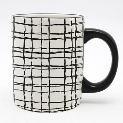 China Healthy Modern Simple Style Black And White Personalized Ceramic Mug White Custom for sale