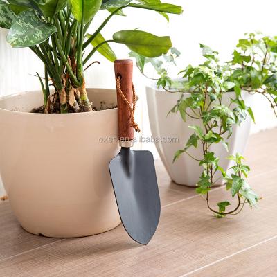 China Professional Wooden Handle Anti-Slip Handle Garden Tool Kindergarten Tool Kit Shovel Fork Rake for sale