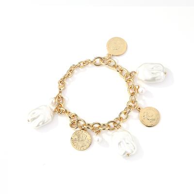 China Non-fading Fashion Personalized Pearl Jewelry Portrait Coin Charms Bracelet 18K Natural Baroque Gold Plated Link Chain Bracelet For Women for sale