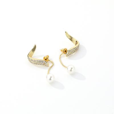 China New Gold Plated Micro Zircon Silver Ear Pin Stud Earrings Shell Pearl Dangle Earring Trendy Fashion Jewelry for sale