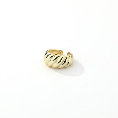 China Hot Selling Adjustable Rings Woman Fashion 18K Gold Plated Brass Jewelry Chunky Crescent Rings Adjustable for sale