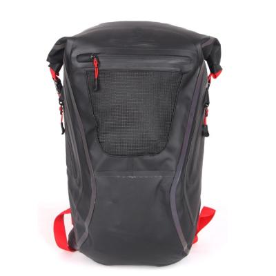 China Bolsos funcionales multi del deporte del PVC 25L para el montar a caballo de la moto en venta