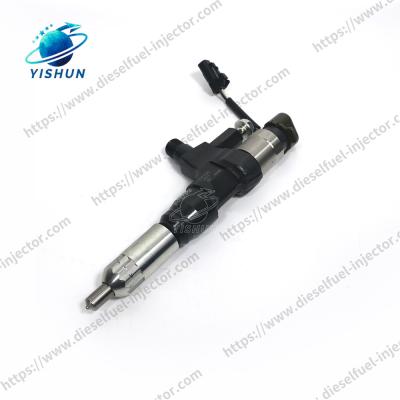 Chine Caractéristique Injecteur à buse diesel en acier à grande vitesse 095000-6810 23670-E0203 Pour HINO à vendre