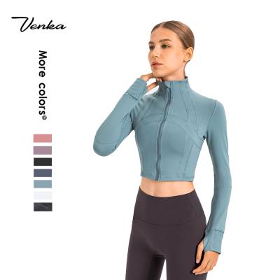 China 2021 New Style QUICK DRY Fitness Crop Top Custom Jacket For Gym Running High Neck Zipper Up High Elastic Women's Jackets for sale