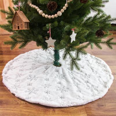 China Christamas Tree Decoration Christmas Tree Skirt Plush Silver Sequins Embroidered Lines Christmas Tree Decoration for sale