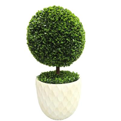 China Realistic Green Boxwood Artificial Plastic Ball Tree Topiary Tree for sale