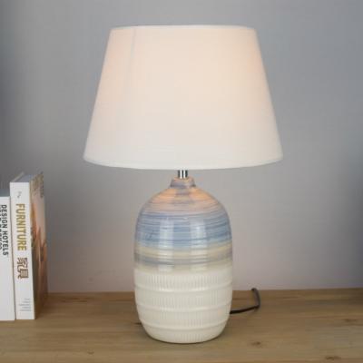 China Hot selling product of chandelier lamp living room style table lamp bedroom bedside modern ceramic two-tone table lamp for sale