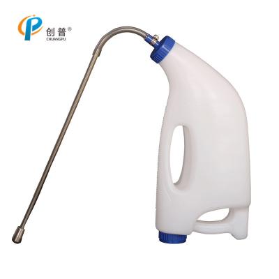 China Adjustable Rotation 3L-4L Calf Oral Syringe Drencher For Calves With Easy Disassembly And Cleaning for sale