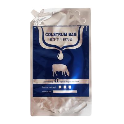 China Baby Cow Equipment 4 Liters Capacity Calf Colstrum Bag With 18mm Mouth Dia. for sale