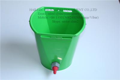 China Cow Feeding Bucket Calf Feeding Equipment For Feeding Milk To Calf for sale