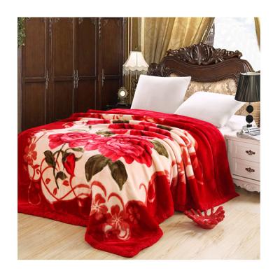 China Wholesale Folded in Running Luxury Printed Thick Fleece Sherpa Blankets Winter Raschel Heavy Red Mink Blanket for sale