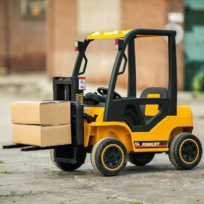 中国 Safety ride on car toy children's forklift children's electric forklift 販売のため