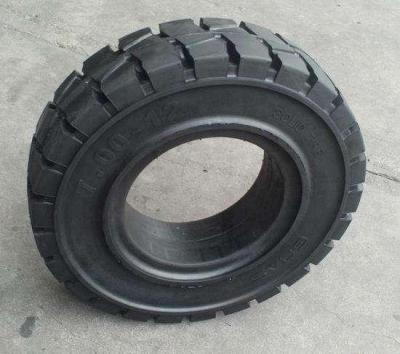 China 2018 new solid forklift rubber tire 7.00-12 7.00-12 for sale