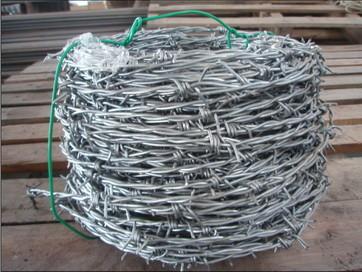 China Corrosion Resistance Galvanized Barbed Wire For Penitentiaries / Railway Stations for sale