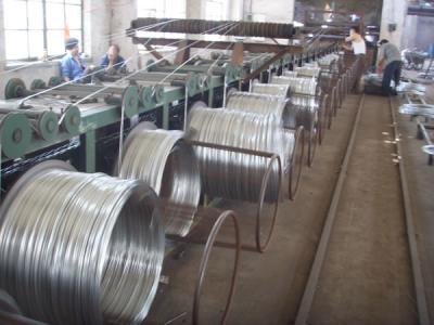 China 8 9 10 Hot Dipped Galvanized Wire , Galvanized Binding Wire For Highway Barriers for sale