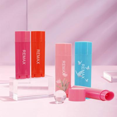 中国 5g Lip Balm Tubes Vibrant Colors Customization Options Travel Friendly Design 販売のため