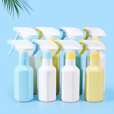 Cina 300 ml/500 ml rettangolo bianco/azzurro/giallo liscio con pompa bianca per flacone spray in vendita