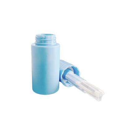 China Modern Design 15g Baby Blue Matte PET Material Powder Spray Bottle New Cosmetics Packaging à venda