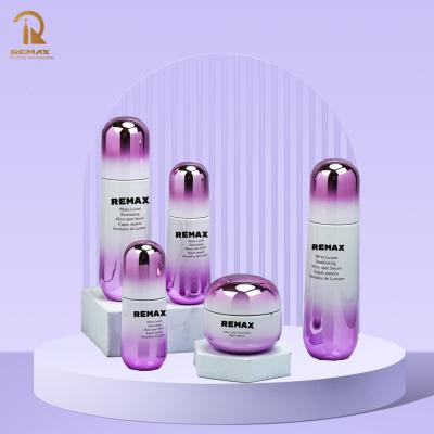 중국 50g 30ml 50ml 100ml 120ml 전압 된 흰색에서 보라색 경사형 U 모양 유리 병 세트 화장품 포장 판매용