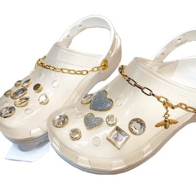 China Damping New Jelly Diamond Clog Clear Flat Luxury Glitter Bling Transparent Sandals for sale