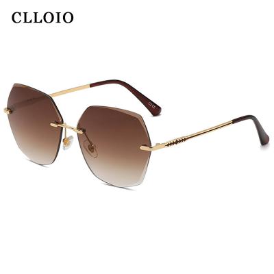 China Fashion Sunglasses New Style Stylish Thin Sunglasses for sale