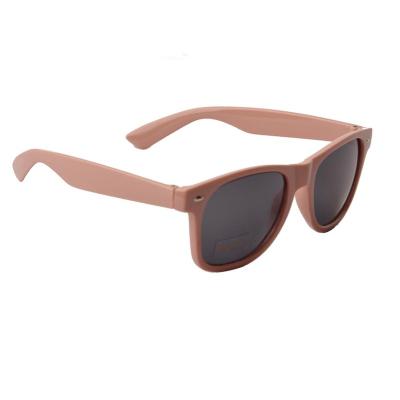 China Fashion Sunglasses Customized Logo Glasses Promotion Cheap Marry Event Sunglasses for sale