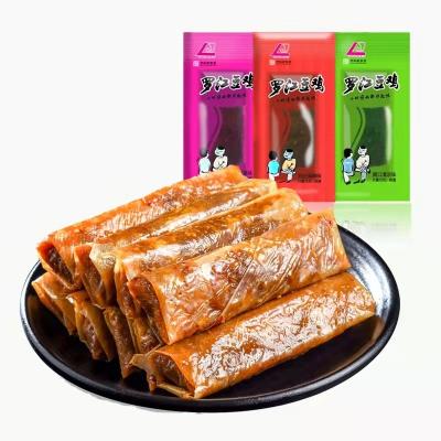 China Mixed Taste 500g/bag Cooked Sichuan Local Snacks Luojiang Bean Chicken Soybean Products for sale