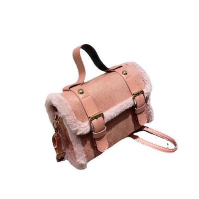 China Winter Fashion New Products High Quality Fashion Faux Fur Small Plush Handbag European And American Soft Cross - Body Bags for sale