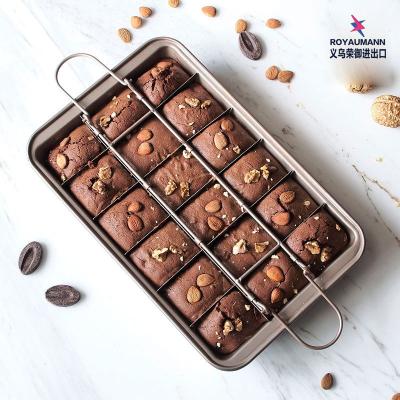 China Viable Non-Stick Baking Tray Square Baking Pan Brownie Pans With Dividers Carbon Steel 18 Pre-Slice Brownie for sale