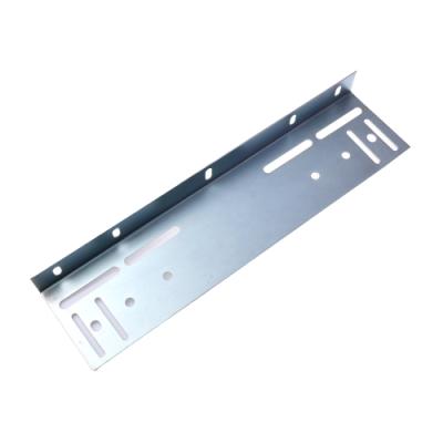 China Hot Dipped Galvanize Gemcharm LM-B60003 Garage Door Hardware Common Track Bracket for sale