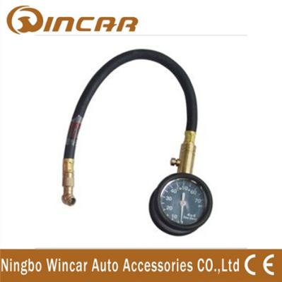 China Indicador de presión de neumáticos a prueba de vibraciones negro de Digitaces del neumático auto del dial con la manguera en venta