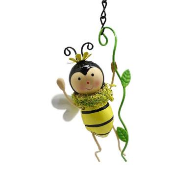 China Minimalist Cute Art Metal Craft Bee Insects Hanging Pieces For Bedroom Living Room Wall Decoration for sale