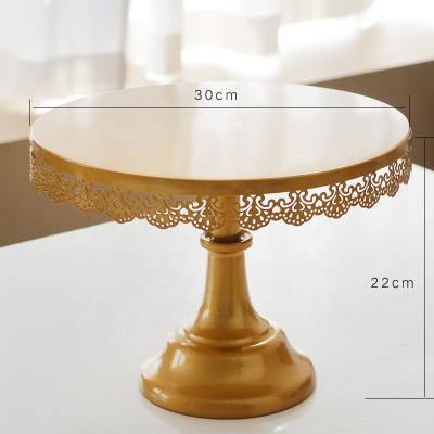 China European style wedding decoration wedding new design metal cake stand for living room hotel decoration for sale