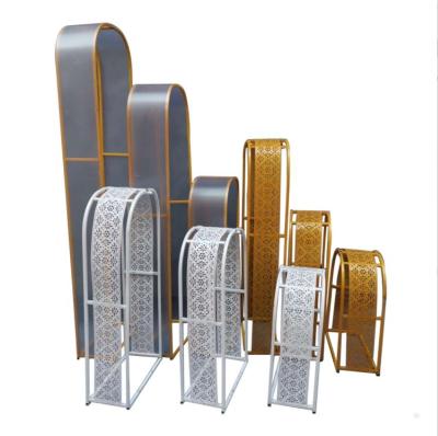 China All-match selling like three piece trumpet hot cakes new metal arched backdrop ornaments for wedding party for sale