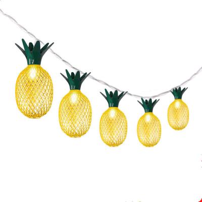 China Outdoor Pineapple Metal Lamp Holiday Lighting Eco-friendly Iron Battery Cable Lantern String Light for sale