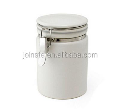 China Elegant Ceramic White Ceramic Clay Jar Cookie Jar for sale