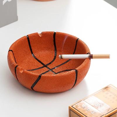 China Simply Custom Hand Painted Basketball Football Shape Cigar Ashtray Ashtray Ash Tray Made in Ceramic for sale