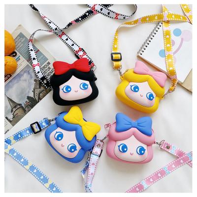 China Cute Printing Little Princess Coin Purse Silicone Kids Cute Wallet Children's New Fashion Cartoon One Shoulder Backpack Messenger Bag for sale