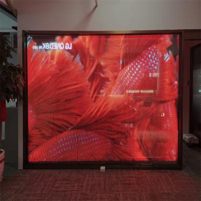 China High Transparency Rate P6 Transparent Film Screen for Business 50000hrs Lifespan for sale