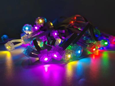 China Intelligence and convenient  LED Eaves Light For Outdoor Decoration With Colorful RGB Lights For Christmas for sale