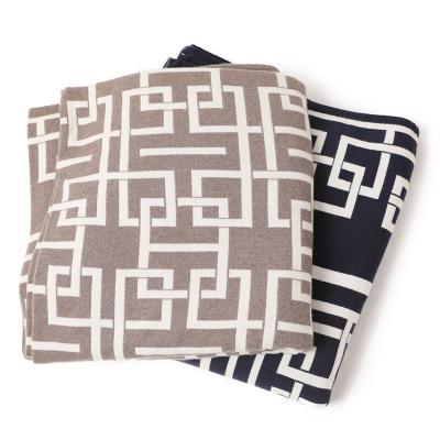 China Anti-Pilling Squares Fonda Blankets Latest 100% Pure Cashmere Throw Blankets for sale