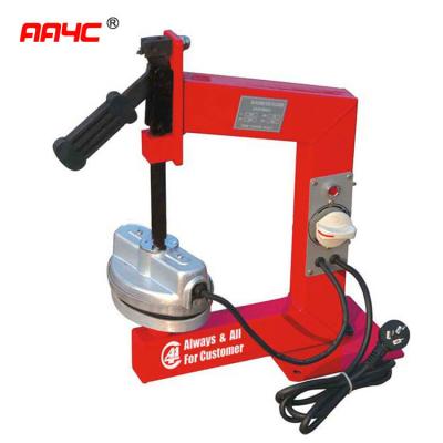 Chine Vulcanisateur AA-TR08 de pneu à vendre