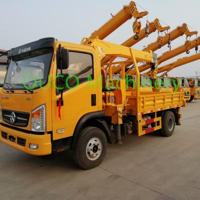 China 6t gerade Boom 12m teleskopischer Lorry Mounted Crane zu verkaufen