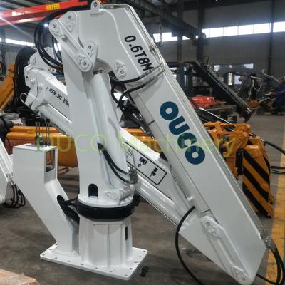 China De ruimte bewaart Vouwbaar Telescopisch Zeevoetstuk Crane Knuckle Boom 0.6t 8m Te koop