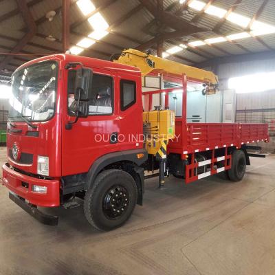 China Gewrichts Telescopische Boom Lorry Mounted Crane 20t Te koop