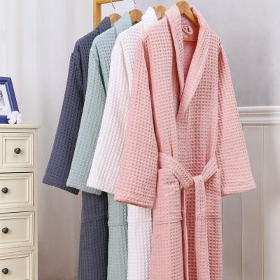 China Breathable Home and Hotel Wearing Kimono Collar 100% Cotton Waffle Bathrobe for sale