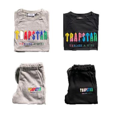 China 2023 Top Quality Breathable Hip Hop Diamond Trapstar Men's Suit Rainbow Letter Embroidery Trapstar T-shirt Summer And Women's Shorts for sale