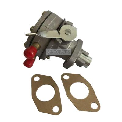 China AM882588 Diesel Engine Fuel Lift Pump For JD Tractor for sale